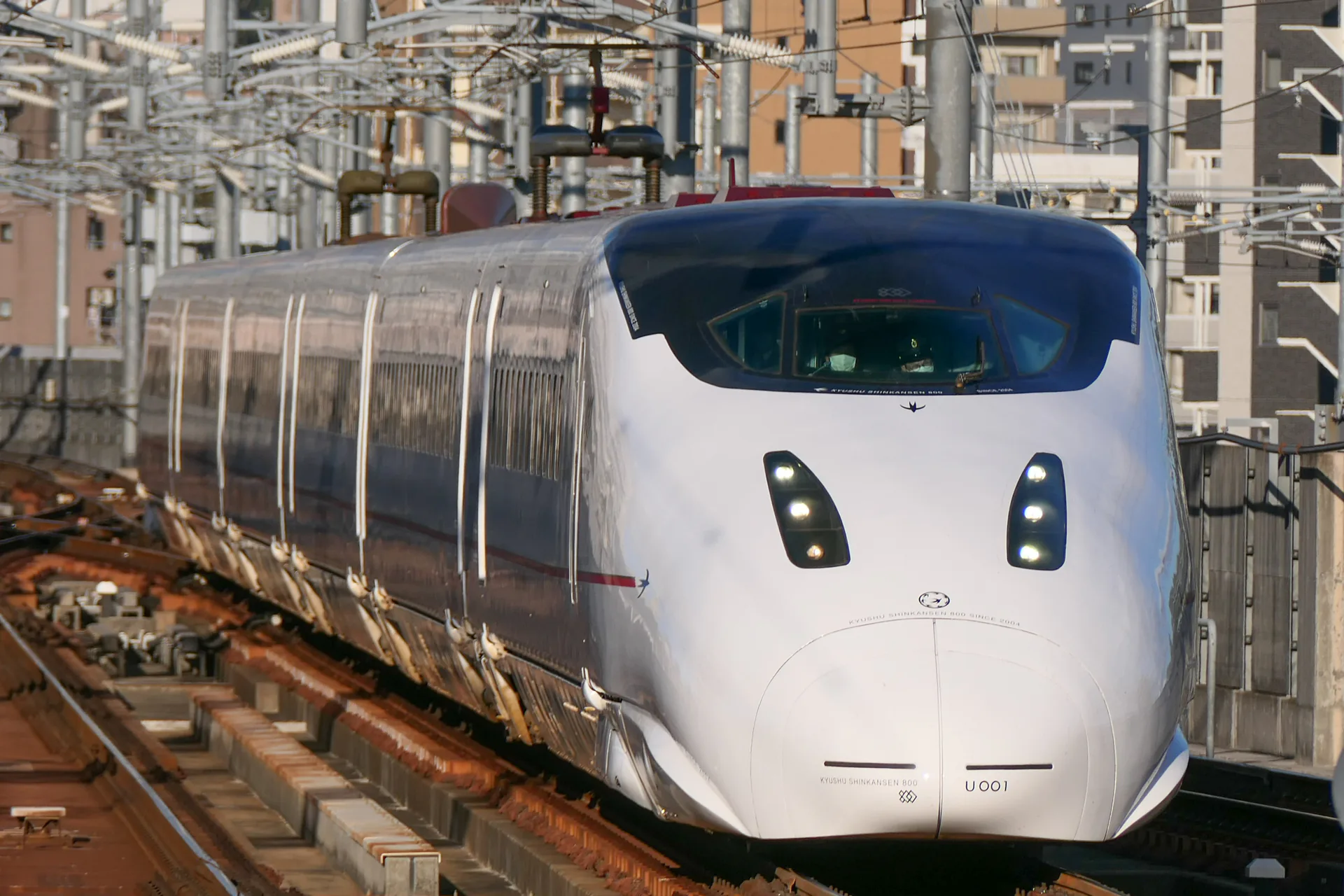 九州新幹線で博多から鹿児島中央駅へ|料金・所要時間・予約術