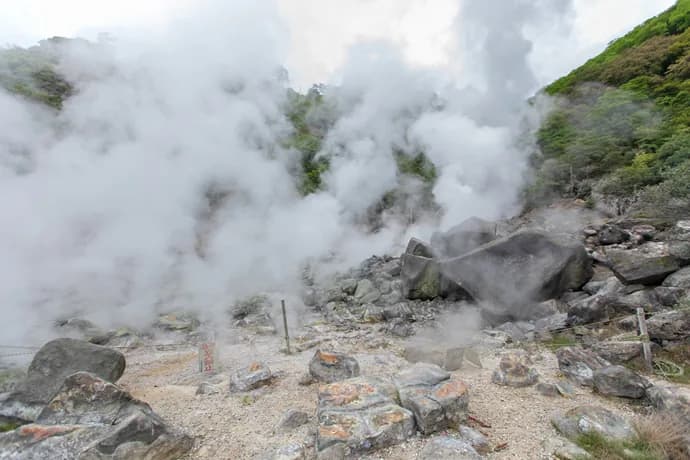 栗野岳温泉 南洲館|3つの源泉と天然蒸し風呂を体験する霧島の秘湯
